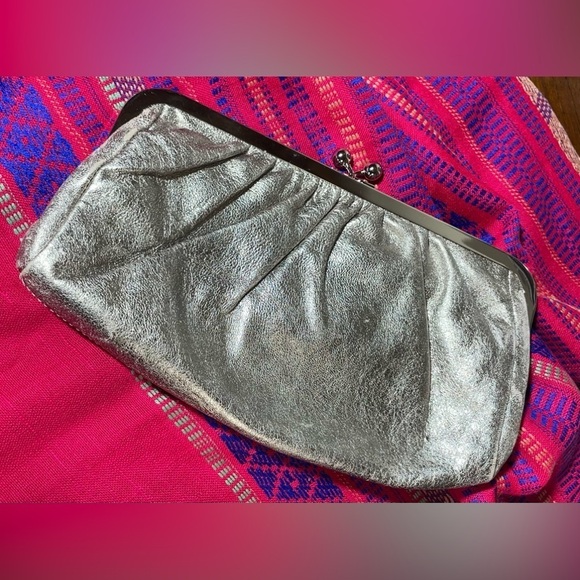 EXPRESS PEWTER CLUTCH BAG - Picture 1 of 11